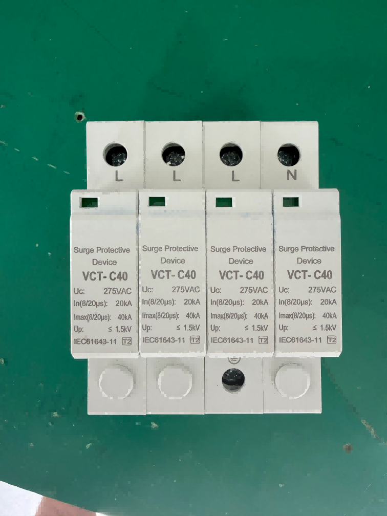 Tại sao tiết kiệm vài trăm SPD có thể khiến bạn tốn một bộ biến tần: Chi phí tiềm ẩn của bảo vệ quá áp nhất thời